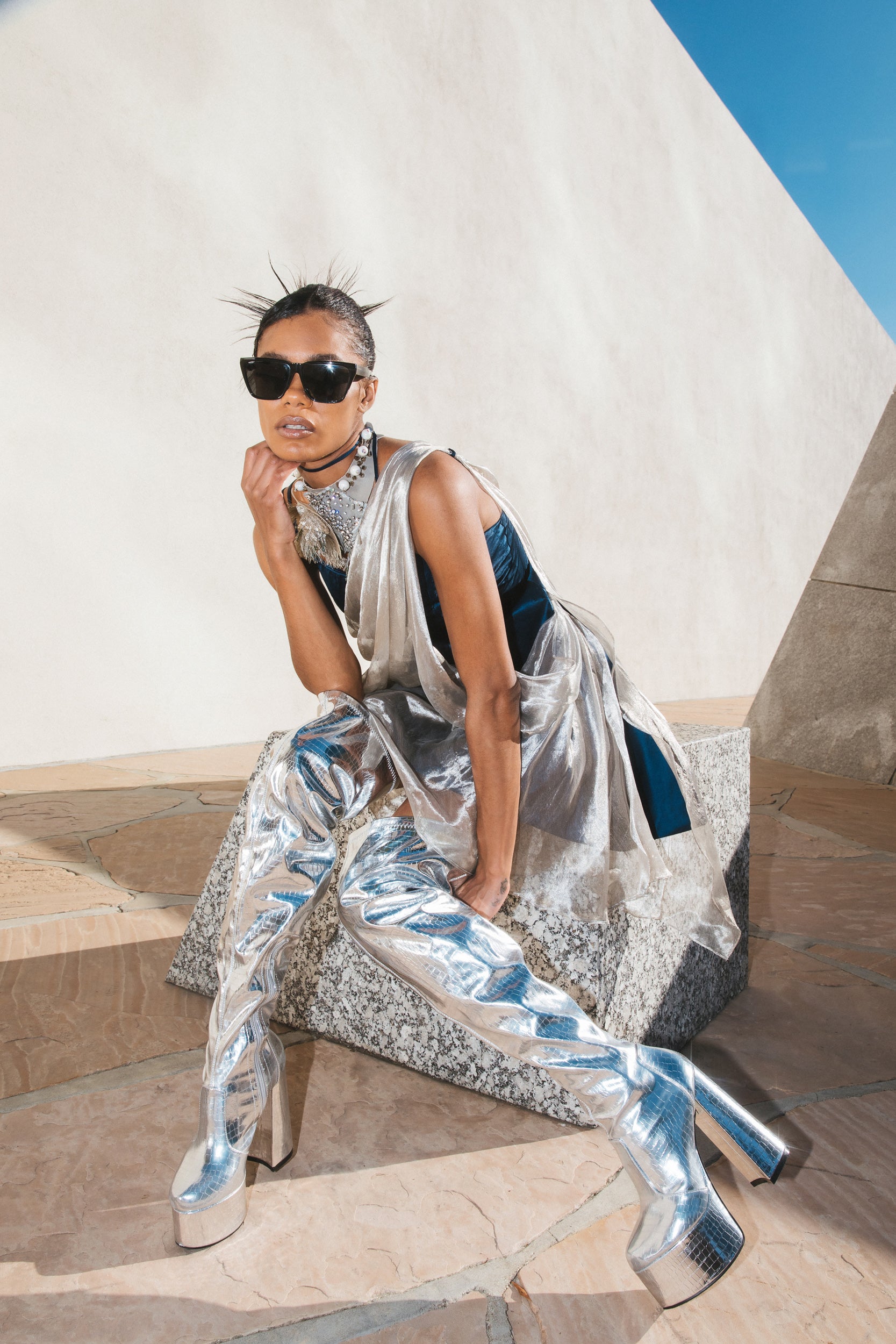 ワンピース laubeblanc Flare pleats Dress silvergray 再入荷】Flare pleats Dress – L'AUBE BLANC